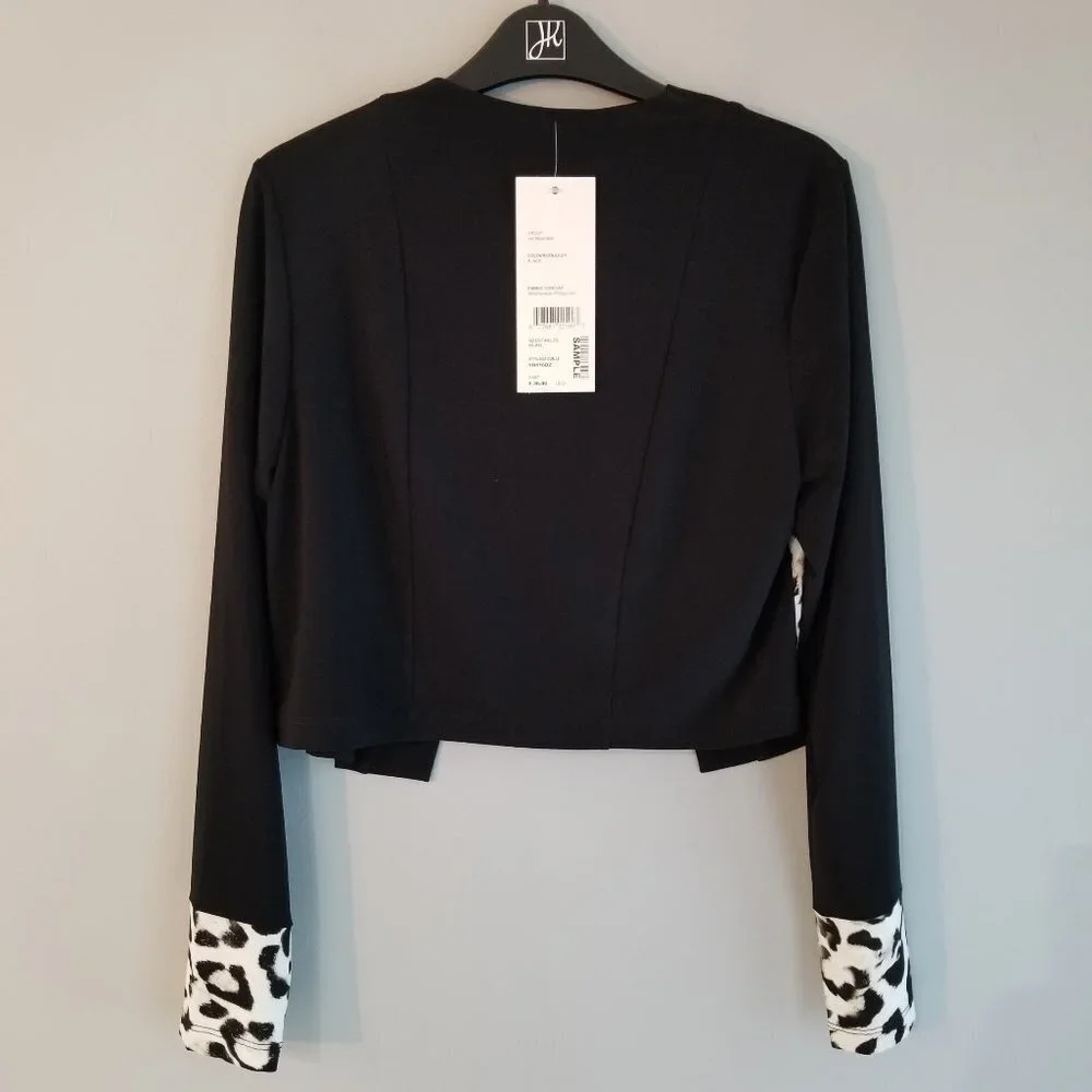 NWT Picadilly Contrast Trimmed Cropped Jacket